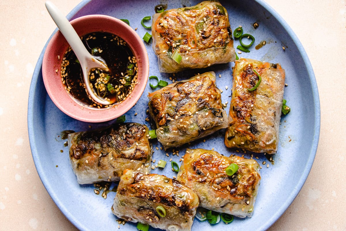 Crispy Rice Paper Dumplings: Versatile Fillings for Every Palate